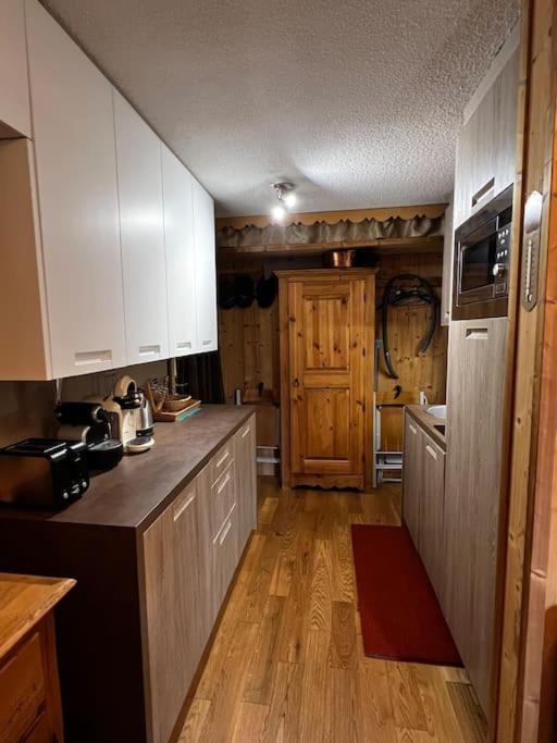 Appartement La Clusaz Avec Terrasse Sur Les Pistes De Ski Manigod Exterior photo