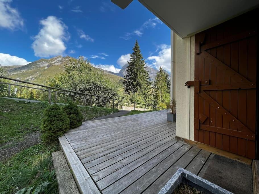 Appartement La Clusaz Avec Terrasse Sur Les Pistes De Ski Manigod Exterior photo